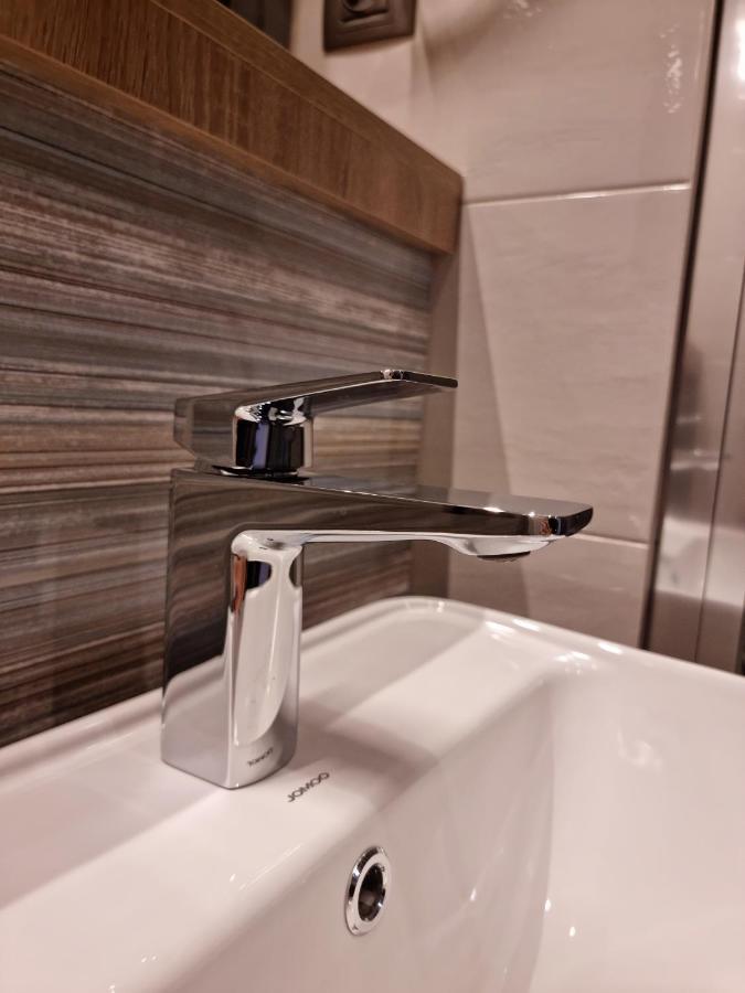 Jbx Resort Avenue Lipno 伏尔塔瓦河畔利普诺 外观 照片