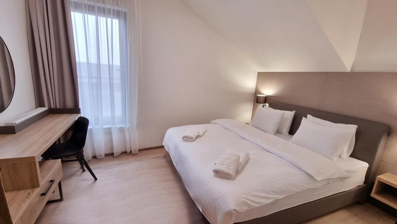 Jbx Resort Avenue Lipno 伏尔塔瓦河畔利普诺 外观 照片