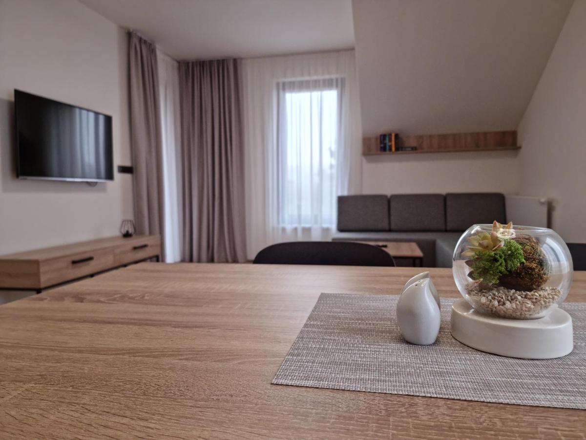 Jbx Resort Avenue Lipno 伏尔塔瓦河畔利普诺 外观 照片